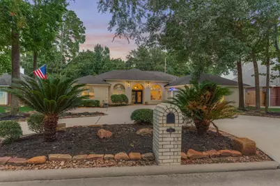 145 Park Way, Conroe, TX 77356 - Photo 2
