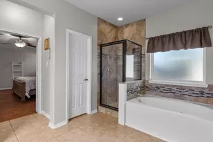 5922 Rosemary Circle, Baytown, TX 77521 - Photo 20