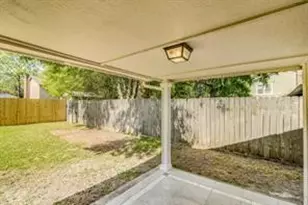 7602 Harpers Glen Ln, Houston, TX 77072 - Photo 14