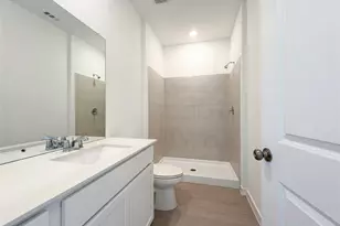 2047 Emerald Lk Trl, Dayton, TX 77535 - Photo 8