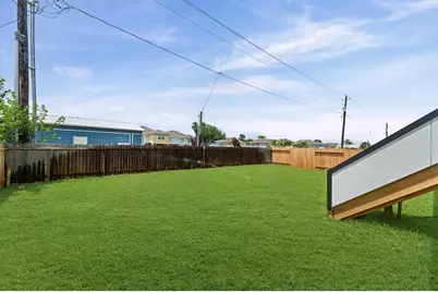 604 Fairfield Street E, Shoreacres, TX 77571 - Photo 30