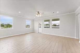 604 Fairfield Street E, Shoreacres, TX 77571 - Photo 24