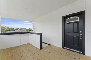 604 Fairfield Street E, Shoreacres, TX 77571 - Photo 10