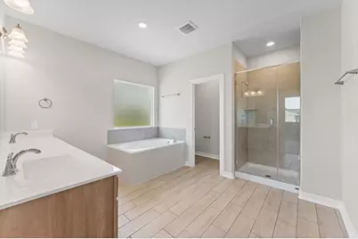 604 Fairfield Street E, Shoreacres, TX 77571 - Photo 26