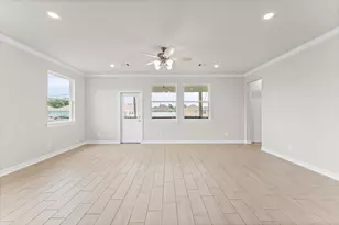 604 Fairfield Street E, Shoreacres, TX 77571 - Photo 24
