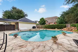 1802 Pepper Tree Ct, Sugar Land, TX 77479 - Photo 36