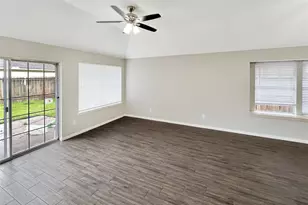 12414 Logan Mill Dr, Houston, TX 77070 - Photo 16