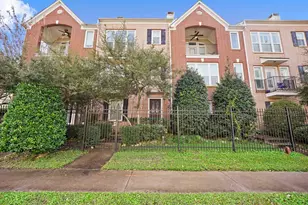 2605 W Dallas St, Houston, TX 77019 - Photo 1