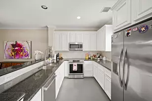 2605 W Dallas St, Houston, TX 77019 - Photo 20