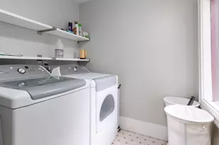 1209 Bomar St, Houston, TX 77006 - Photo 10