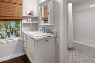 1209 Bomar St, Houston, TX 77006 - Photo 16