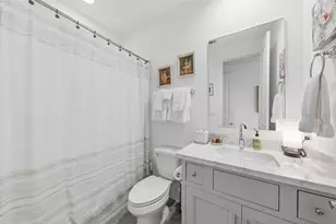 2403 W Kolbe Ln, Houston, TX 77080 - Photo 28