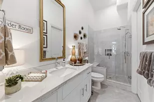 2403 W Kolbe Ln, Houston, TX 77080 - Photo 24