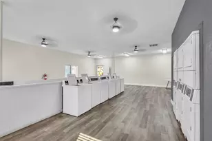 1137 Gunter St, Austin, TX 78721 - Photo 8
