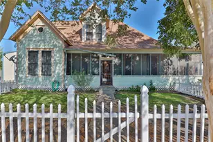 260 Fisher St, Matagorda, TX 77414 - Photo 2