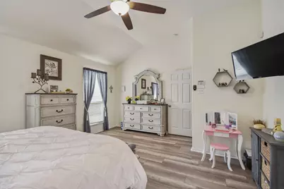 9906 Knob Hollow Way, Conroe, TX 77385 - Photo 16
