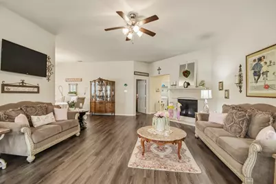 9906 Knob Hollow Way, Conroe, TX 77385 - Photo 8