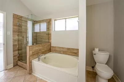 16007 Lakestone Drive, Tomball, TX 77377 - Photo 24