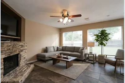 21026 Royal Villa Drive, Katy, TX 77449 - Photo 6