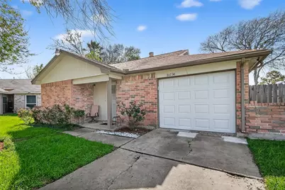 10738 Highland Woods Drive, Sugar Land, TX 77498 - Photo 1