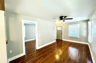 1018 Dunbar St, Houston, TX 77009 - Photo 10