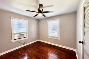 1018 Dunbar St, Houston, TX 77009 - Photo 26