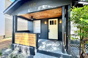 1018 Dunbar St, Houston, TX 77009 - Photo 4