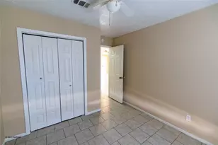 1902 Telegraph Square Ct, Katy, TX 77449 - Photo 4