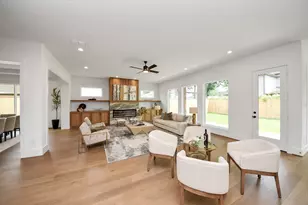 1819 Cheshire Ln, Houston, TX 77018 - Photo 12