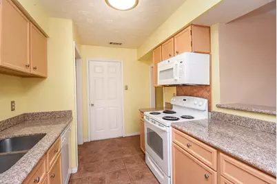 7822 Greenedge Drive, Houston, TX 77040 - Photo 6