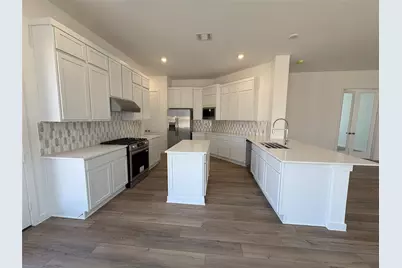 4330 Eagle Pass Drive, Rosenberg, TX 77469 - Photo 2