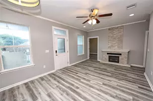 2107 54th St, Galveston, TX 77551 - Photo 12