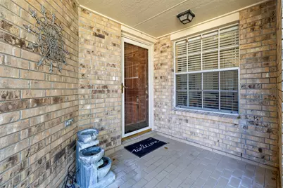 911 Woodfern Glen Lane, Pearland, TX 77584 - Photo 4