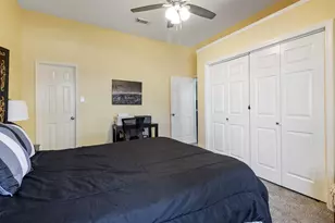 911 Woodfern Glen Ln, Pearland, TX 77584 - Photo 10