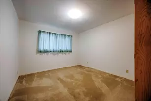 701 Herder Ave, Schulenburg, TX 78956 - Photo 28