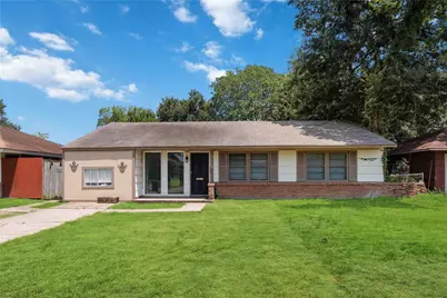 6207 Heron Drive, Houston, TX 77087 - Photo 1