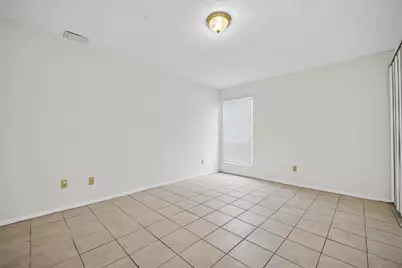 9435 Pagewood Lane, Houston, TX 77063 - Photo 20