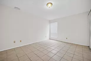9435 Pagewood Ln, Houston, TX 77063 - Photo 20