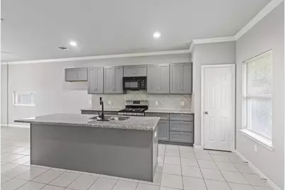 7903 Moon Beam Street #AB, Houston, TX 77088 - Photo 8