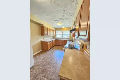 14906 Quaking Aspen Drive, Tomball, TX 77377 - Photo 12