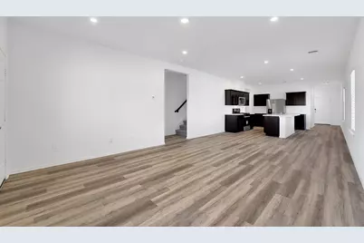 1835 Evening Vista Dr, Houston, TX 77067 - Photo 2