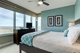801 E Beach Dr, Galveston, TX 77550 - Photo 10