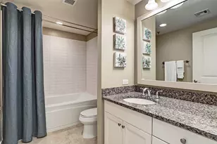 801 E Beach Dr, Galveston, TX 77550 - Photo 12