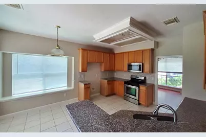 2707 Sun Beam Court, Pearland, TX 77584 - Photo 4