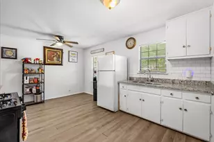 1312 22nd St N, Texas City, TX 77590 - Photo 12