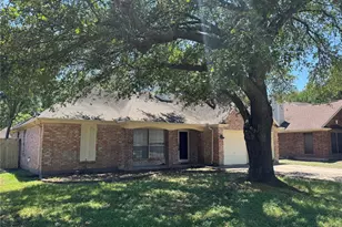 4707 Innsbruk Dr, Houston, TX 77066 - Photo 2