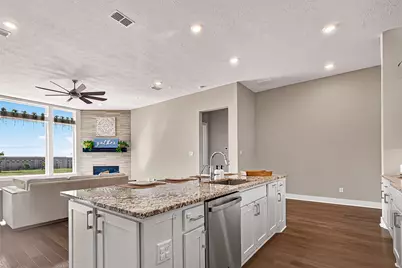 205 Lakehouse Landing Drive, Katy, TX 77493 - Photo 18