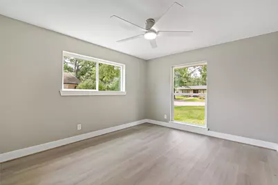 214 Whispering Oaks Drive, Seabrook, TX 77586 - Photo 12