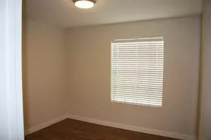 2750 Holly Hall St, Houston, TX 77054 - Photo 4