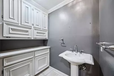 5659 Chevy Chase Drive, Houston, TX 77056 - Photo 18